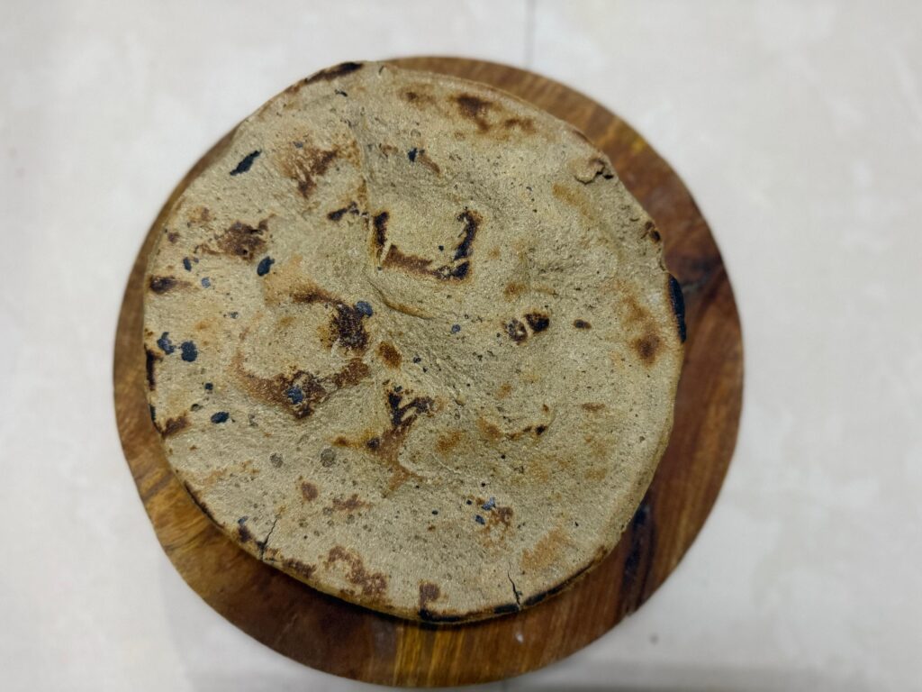 બાજરીનો રોટલો