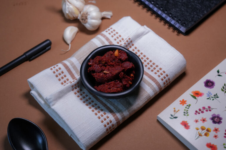 Traditional Lasan Chutney