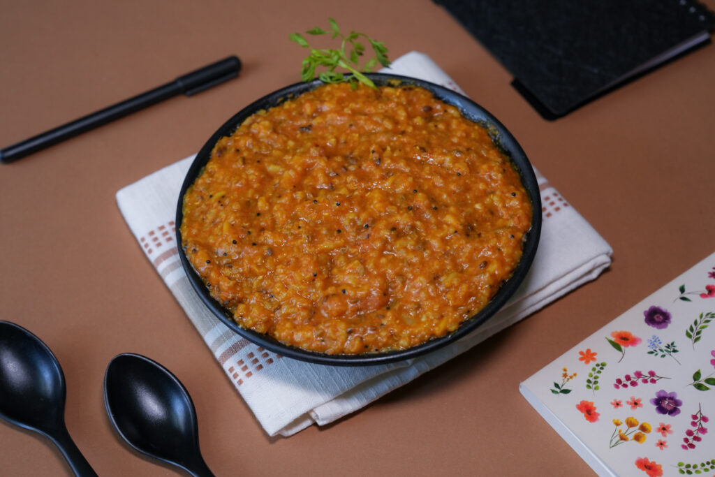 Kathiyawadi Masala Khichdi