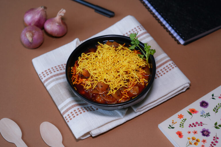 Kathiyawadi Sev Dugari Shaak